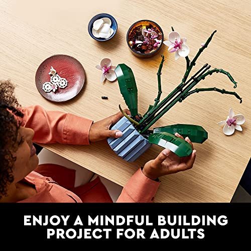 LEGO Icons Orchid: Elegant Home Décor Building Set